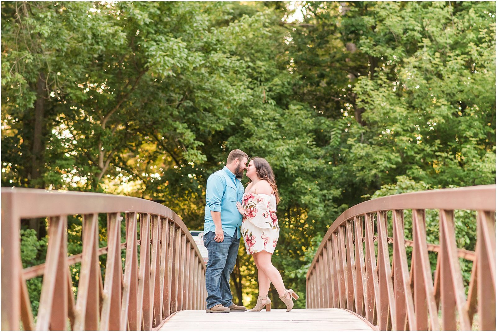 Holcomb Gardens Summertime Engagement Session | Maddie + Joe