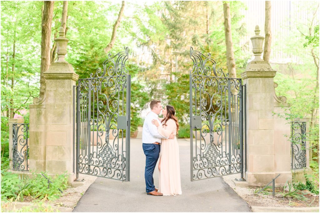 24 Best Places To Take Engagement Photos Near Me In Indianapolis