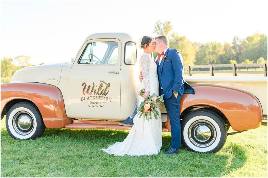 Wild Blackberry Farms bride and groom photos