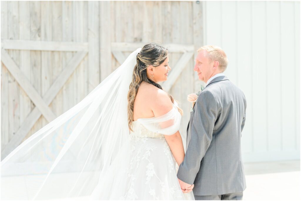Bride and groom photos The Barn on Jericho wedding